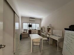 Goldhill Shopping Centre (D11), Retail #595007821